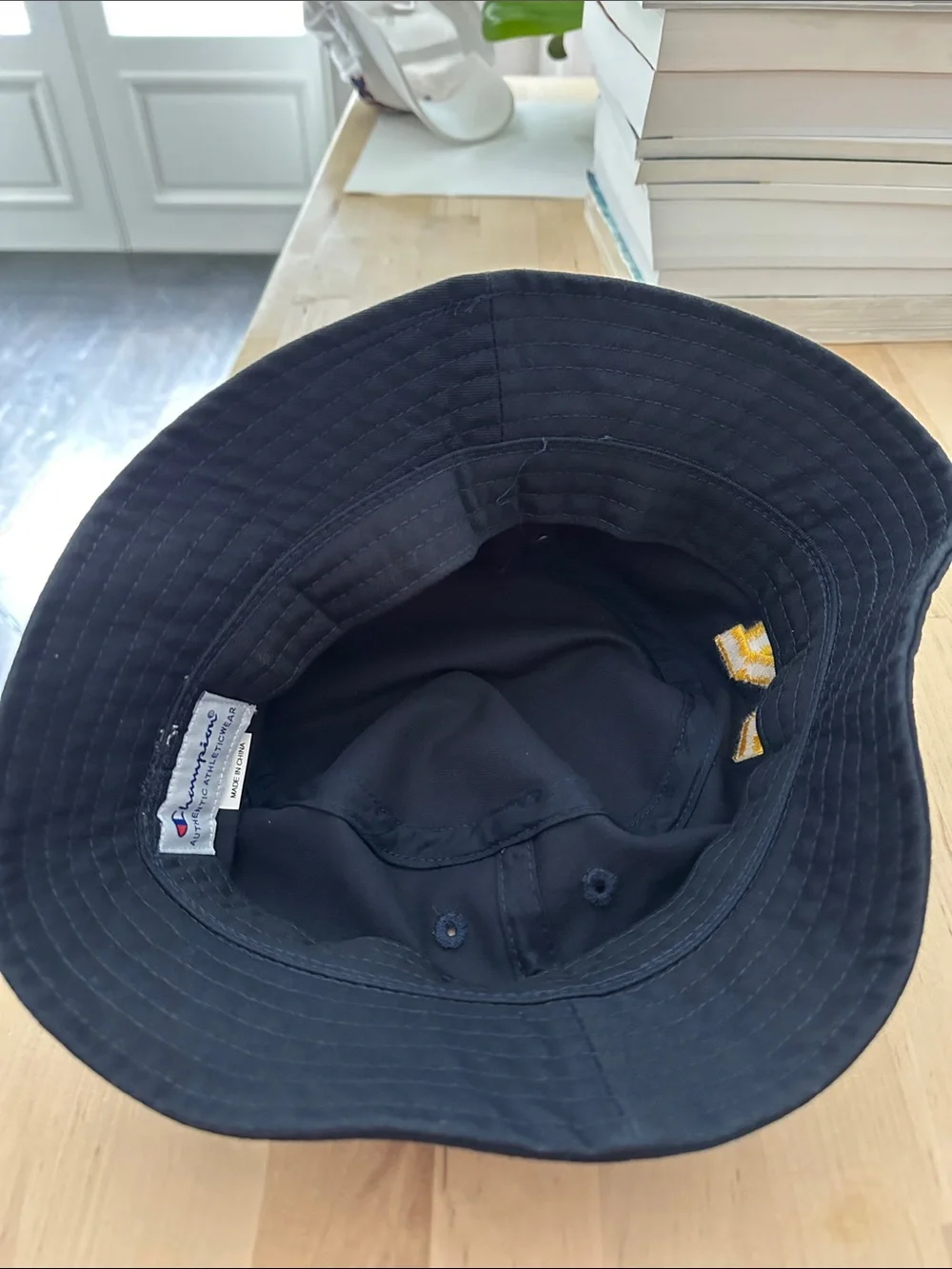 Michigan University Blue Bucket Hat with yellow'M' Patch -